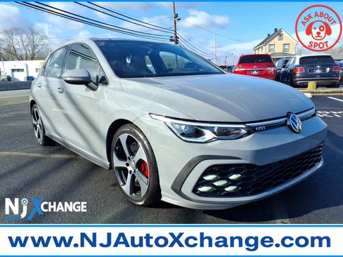 Used 2022 Volkswagen GTI Autobahn image 1