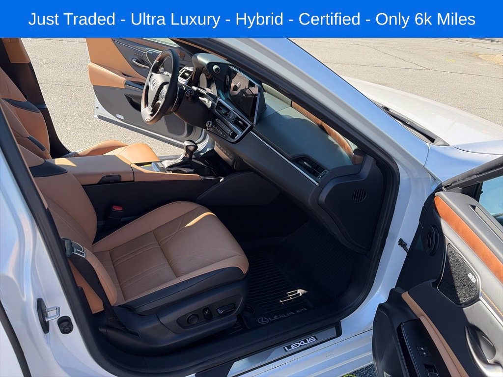 Used 2025 Lexus ES 350 Ultra Luxury w/ Accessory Package (Z1) FWD image 16