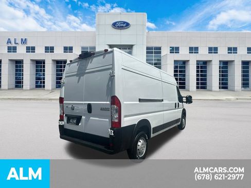 Used 2023 RAM ProMaster 2500 FWD image 5
