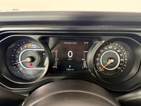 Used 2025 Jeep Gladiator Sport AWD/4WD image 26