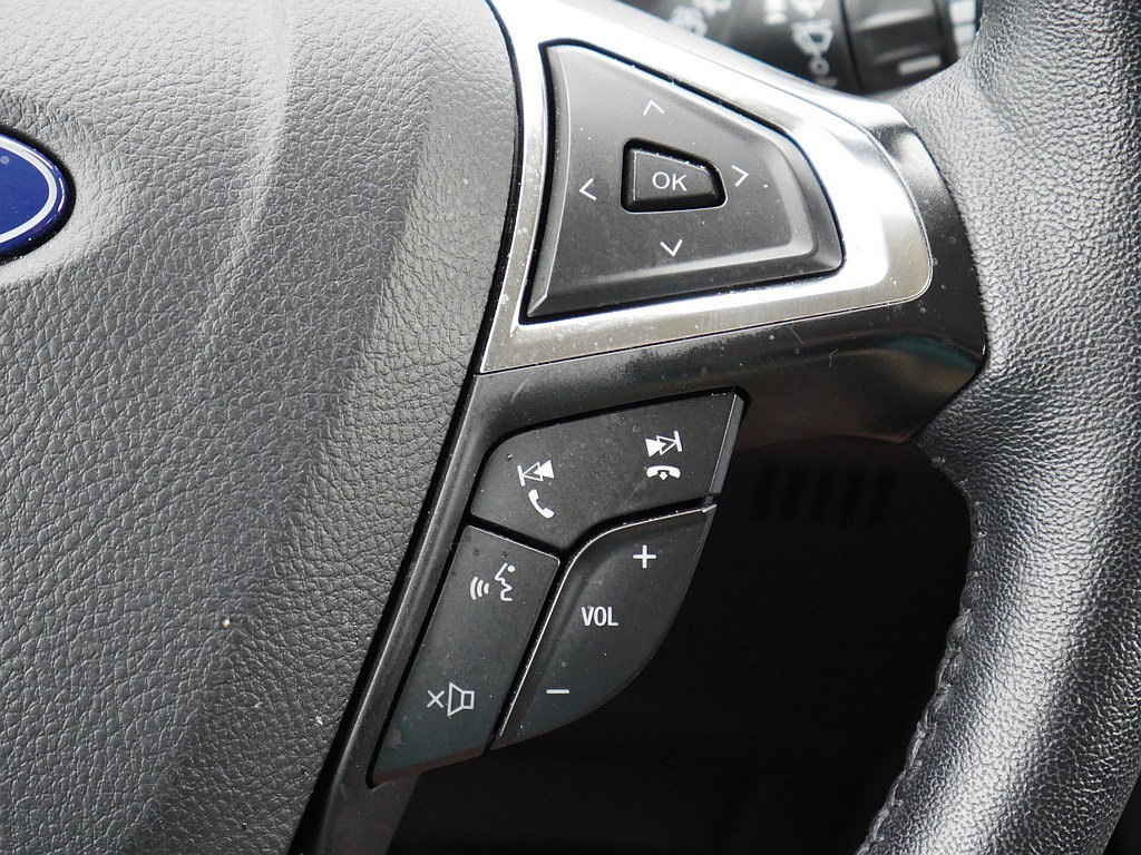 Used 2024 Ford Edge SEL w/ Convenience Package AWD/4WD image 32