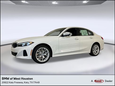 Used 2025 BMW 330i xDrive Sedan w/ Premium Package AWD/4WD image 1