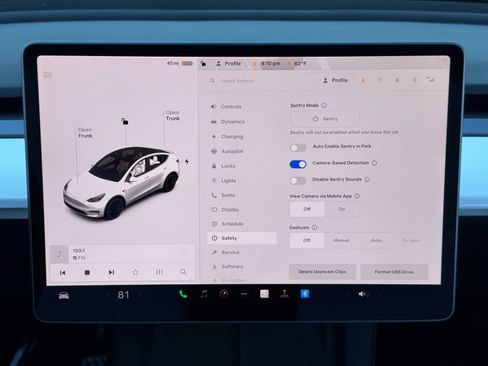 Used 2021 Tesla Model Y Performance image 27