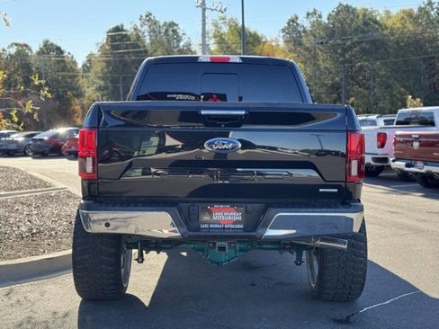 Used 2018 Ford F150 Lariat w/ Equipment Group 502A Luxury image 12