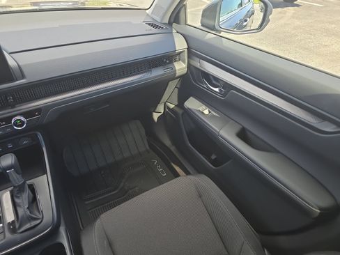 Used 2026 Honda CR-V EX image 12