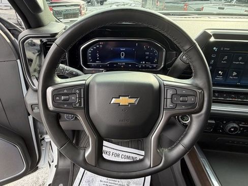 Used 2024 Chevrolet Silverado 3500 High Country w/ Technology Package image 30