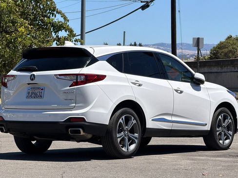Used 2023 Acura RDX AWD w/ Advance Package image 4