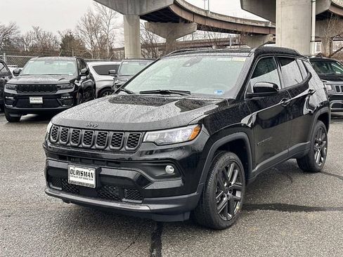 New 2026 Jeep Compass Latitude AWD/4WD image 5