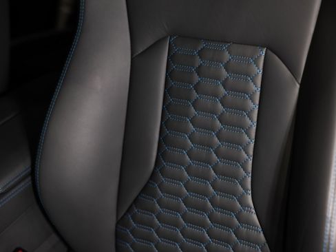 Used 2020 Lamborghini Urus image 18