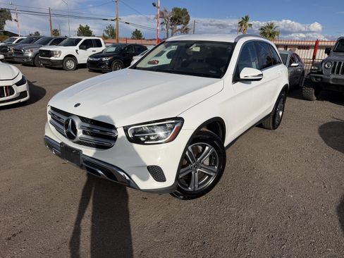 Used 2020 Mercedes-Benz GLC 300 image 1