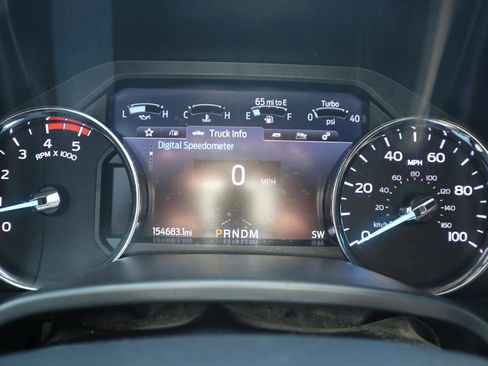 Used 2022 Ford F350 Platinum image 9