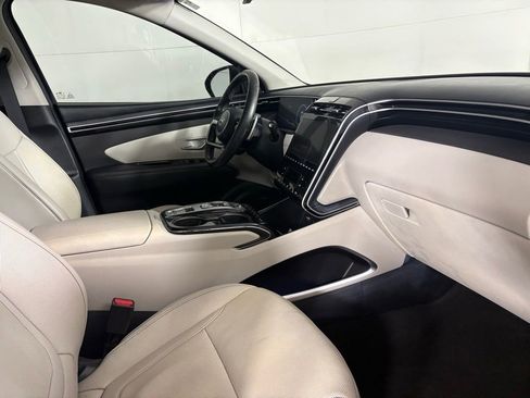 Used 2023 Hyundai Tucson Limited image 14