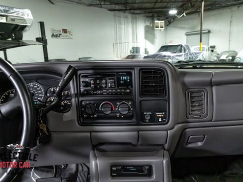 Used 2000 GMC Sierra 1500 2WD Extended Cab w/ Convenience Plus Group image 72