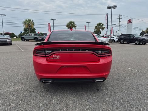 Used 2023 Dodge Charger SXT w/ Cold Weather Package RWD image 4