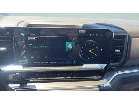 Used 2024 Chevrolet Silverado 3500 High Country w/ High Country Premium Package AWD/4WD image 10