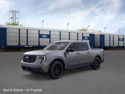 New 2026 Ford Maverick Lariat w/ Black Appearance Package