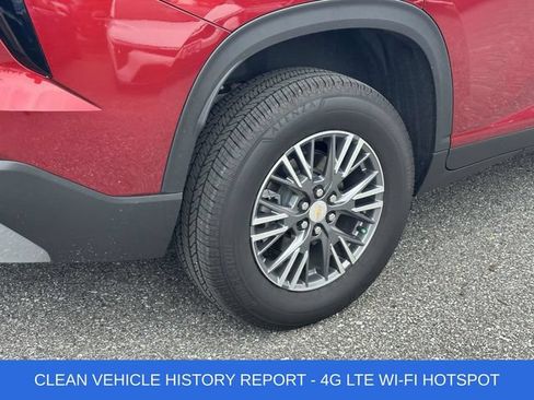 Used 2026 Chevrolet Traverse LT w/ Driver Confidence Package AWD/4WD image 6