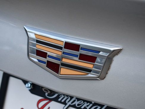 Used 2020 Cadillac XT4 Premium Luxury image 11