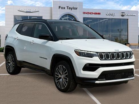 Certified 2023 Jeep Compass Limited w/ Elite Group AWD/4WD image 3