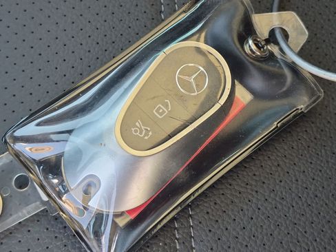 Used 2026 Mercedes-Benz C 300 4MATIC Sedan image 35