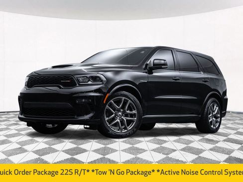 Used 2022 Dodge Durango R/T w/ Tow 'N Go Package image 2