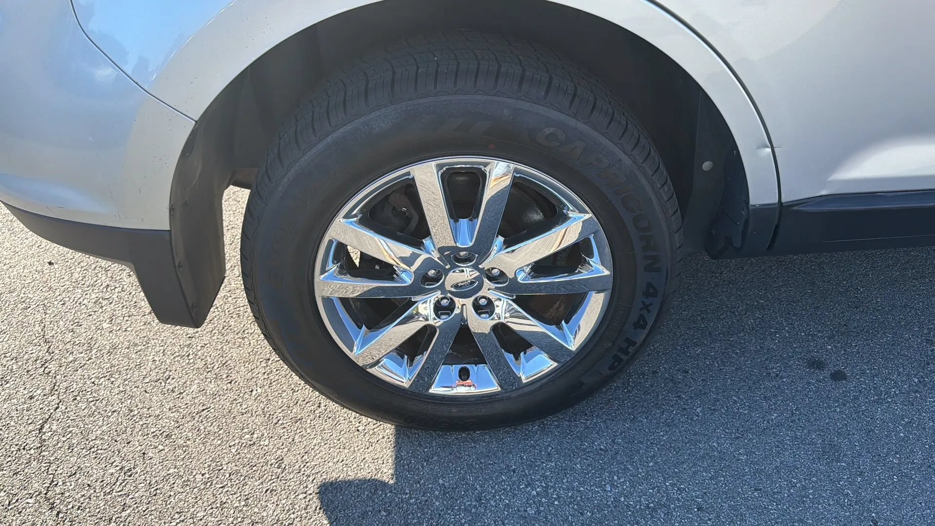 Used 2013 Ford Edge Limited FWD image 8