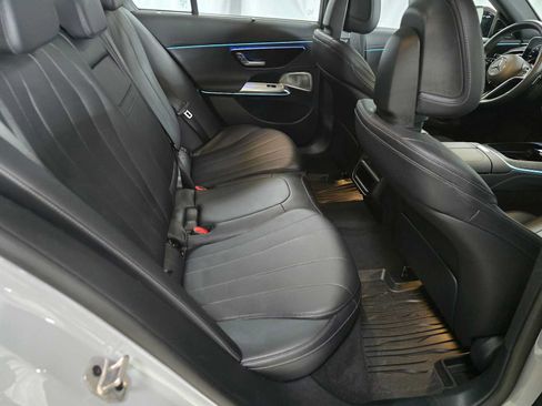 Certified 2025 Mercedes-Benz E 350 4MATIC Sedan image 14