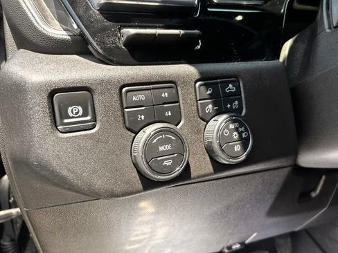 Used 2024 Chevrolet Silverado 2500 High Country w/ Midnight Edition AWD/4WD image 18