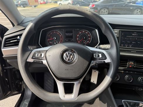 Used 2019 Volkswagen Jetta S image 14