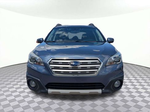 Used 2017 Subaru Outback 2.5i Limited AWD/4WD image 7