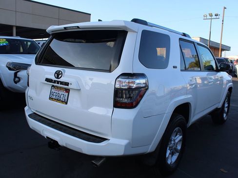 Used 2019 Toyota 4Runner SR5 image 7
