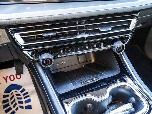 Used 2026 Chevrolet Traverse LT w/ Enhanced Driving Package image 33