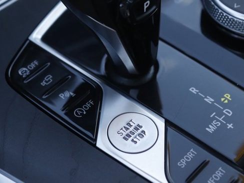 Used 2020 BMW X7 xDrive40i w/ Premium Package image 22