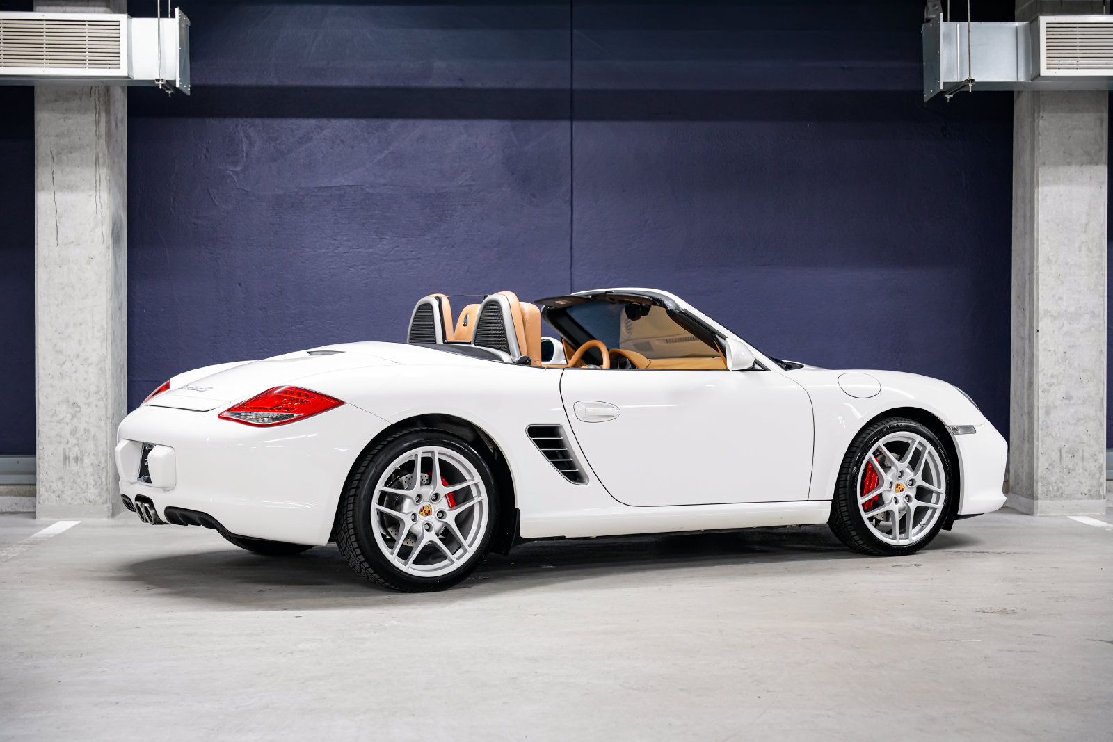 Used 2010 Porsche Boxster S RWD image 3