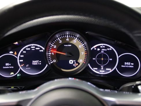 Used 2022 Porsche Cayenne Platinum Edition AWD/4WD image 43