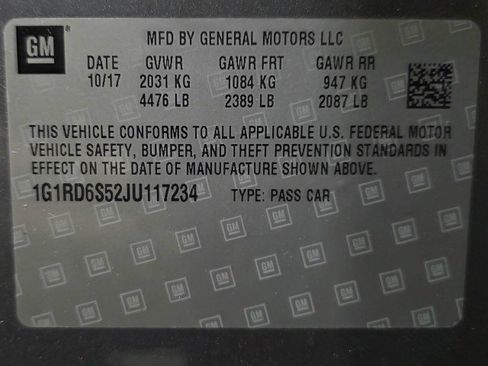 Used 2018 Chevrolet Volt Premier w/ Driver Confidence Package FWD image 40