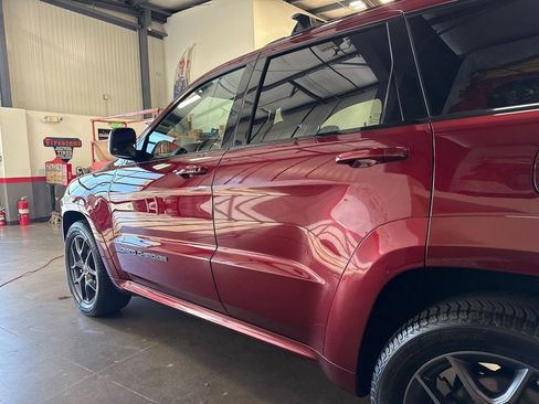 Used 2019 Jeep Grand Cherokee Limited X image 40