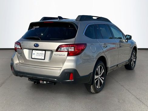 Used 2019 Subaru Outback 2.5i Limited image 7