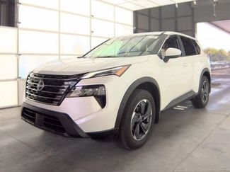 Used 2026 Nissan Rogue SV FWD video 2