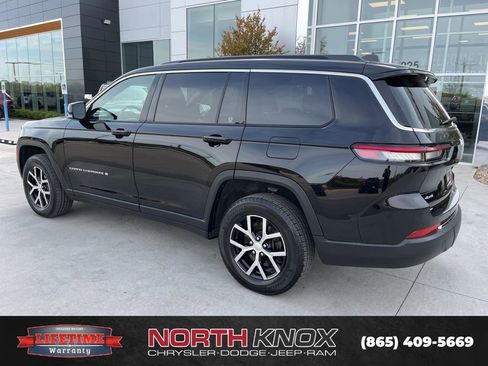 Used 2025 Jeep Grand Cherokee L Limited image 19