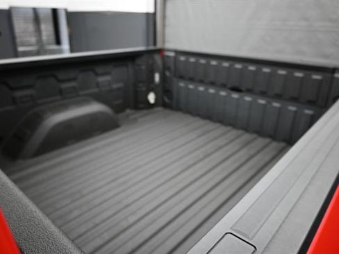 Used 2024 Chevrolet Silverado 1500 LT Trail Boss AWD/4WD image 18