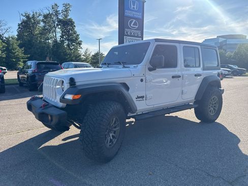 Used 2022 Jeep Wrangler Unlimited Sport AWD/4WD image 12