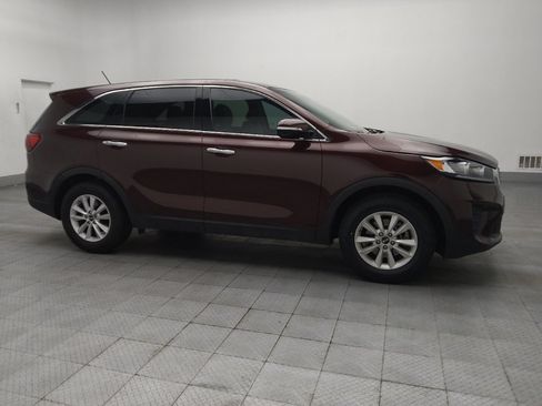 Used 2020 Kia Sorento LX FWD image 11
