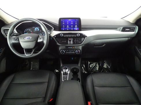 Used 2020 Ford Escape SE image 29