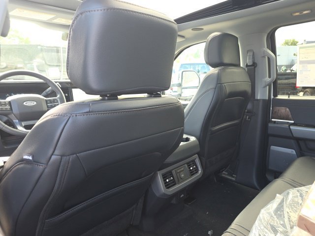 New 2026 Ford F350 Lariat w/ Lariat Ultimate Package AWD/4WD image 44