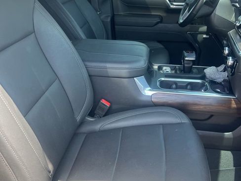 Used 2024 GMC Sierra 1500 SLT w/ SLT Premium Plus Package RWD image 13