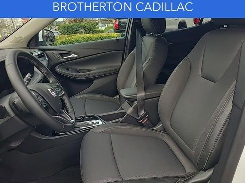 Certified 2025 Buick Encore GX Preferred image 11