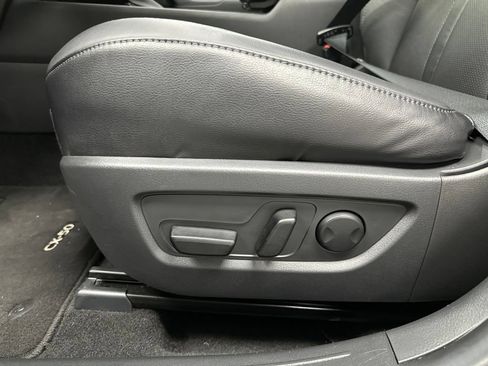 Used 2026 MAZDA CX-50 AWD 2.5 Hybrid w/ Cargo Package image 18