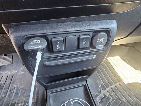 Used 2014 Honda Ridgeline RTL image 9