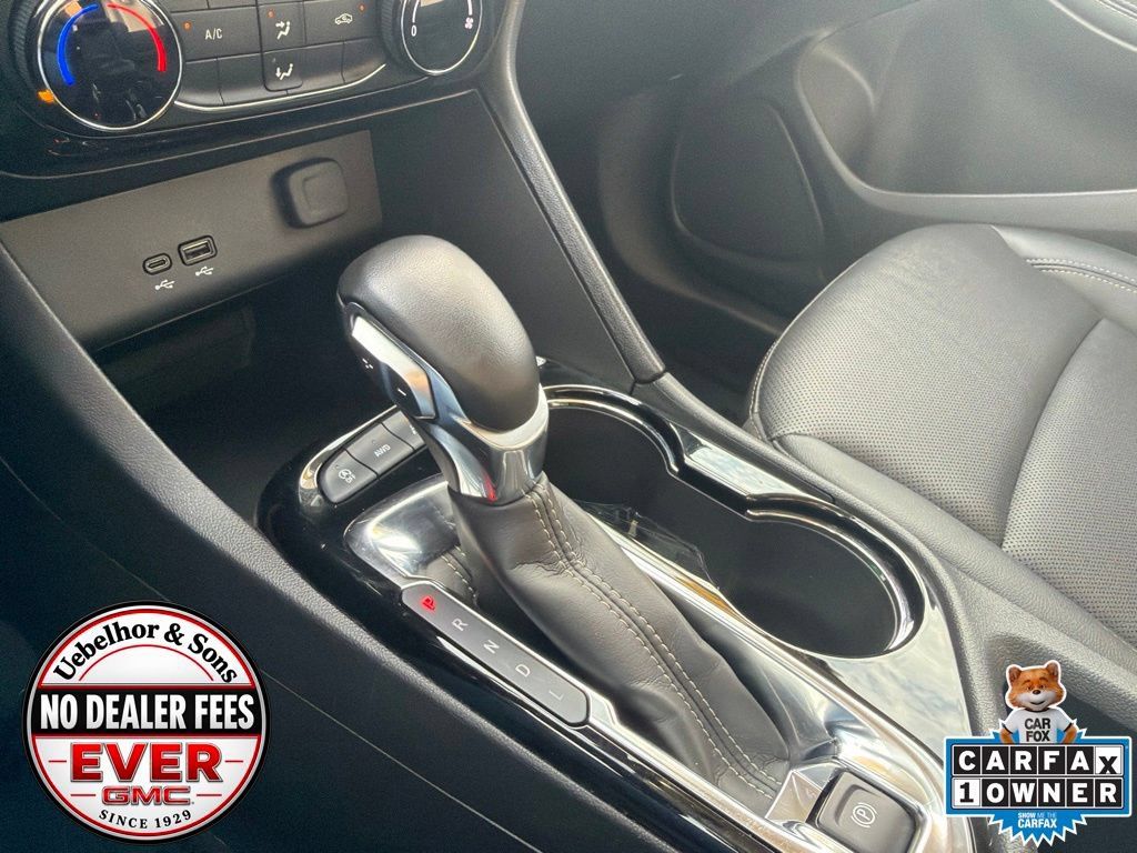 Used 2024 Buick Encore GX Sport Touring AWD/4WD image 29
